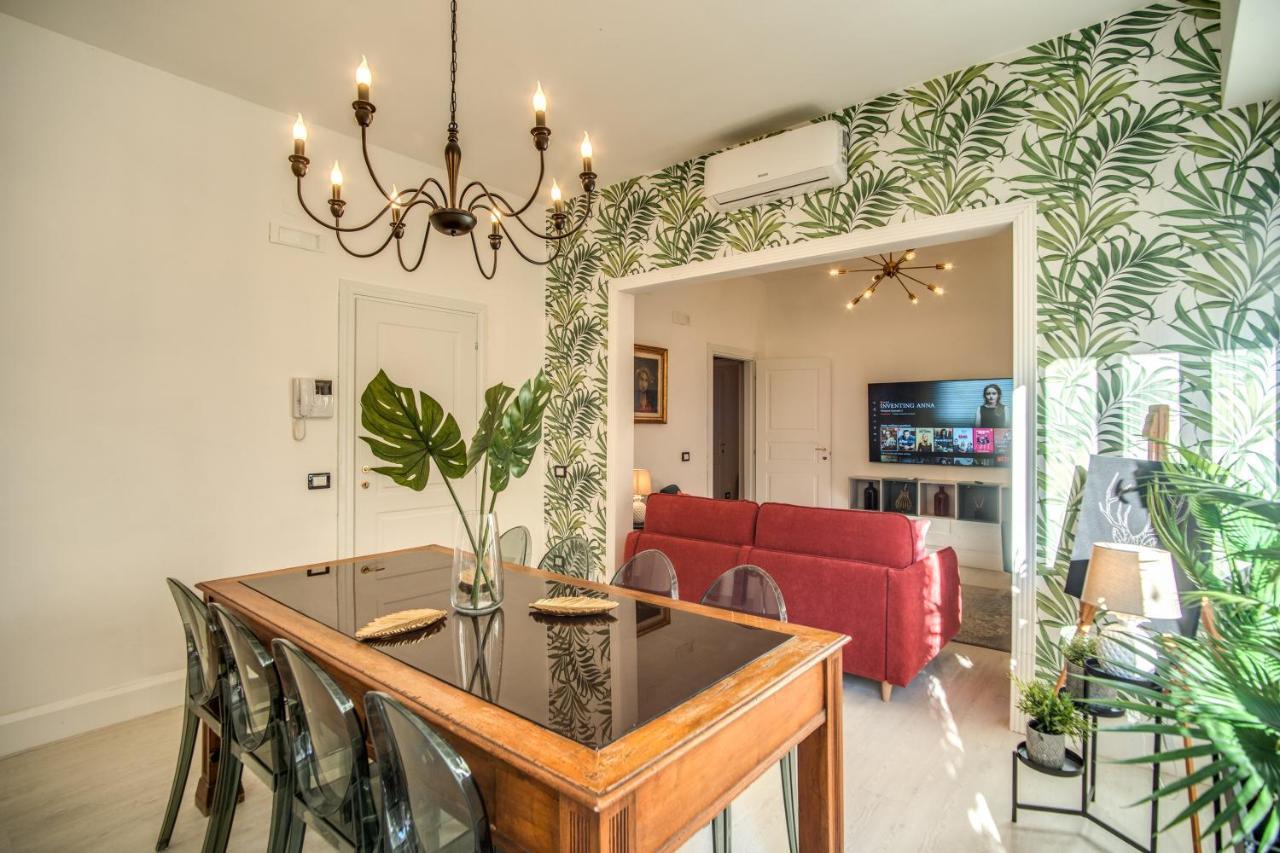 Aweshomeitaly - White Mirrors Apartment 피사 외부 사진