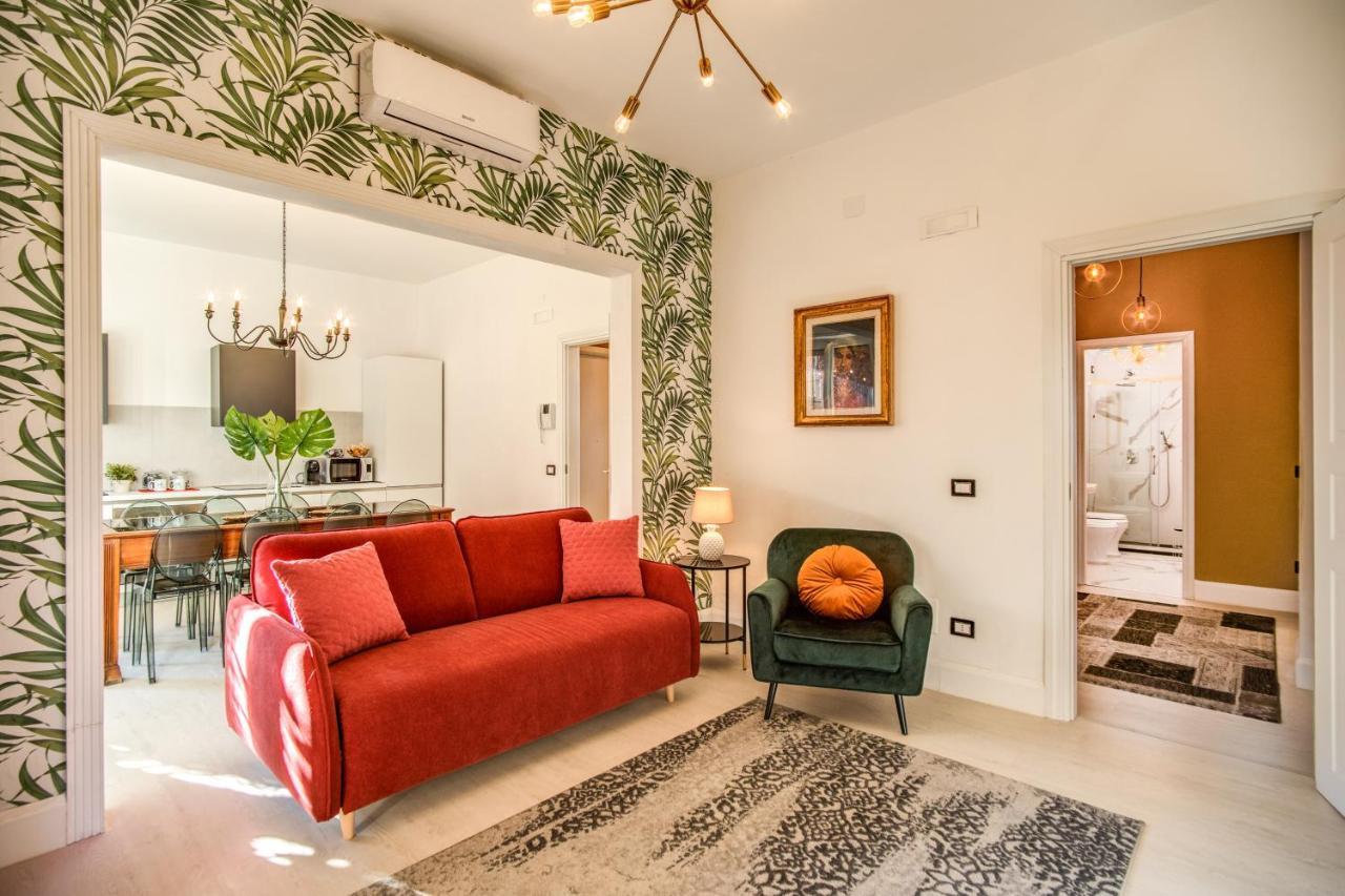 Aweshomeitaly - White Mirrors Apartment 피사 외부 사진