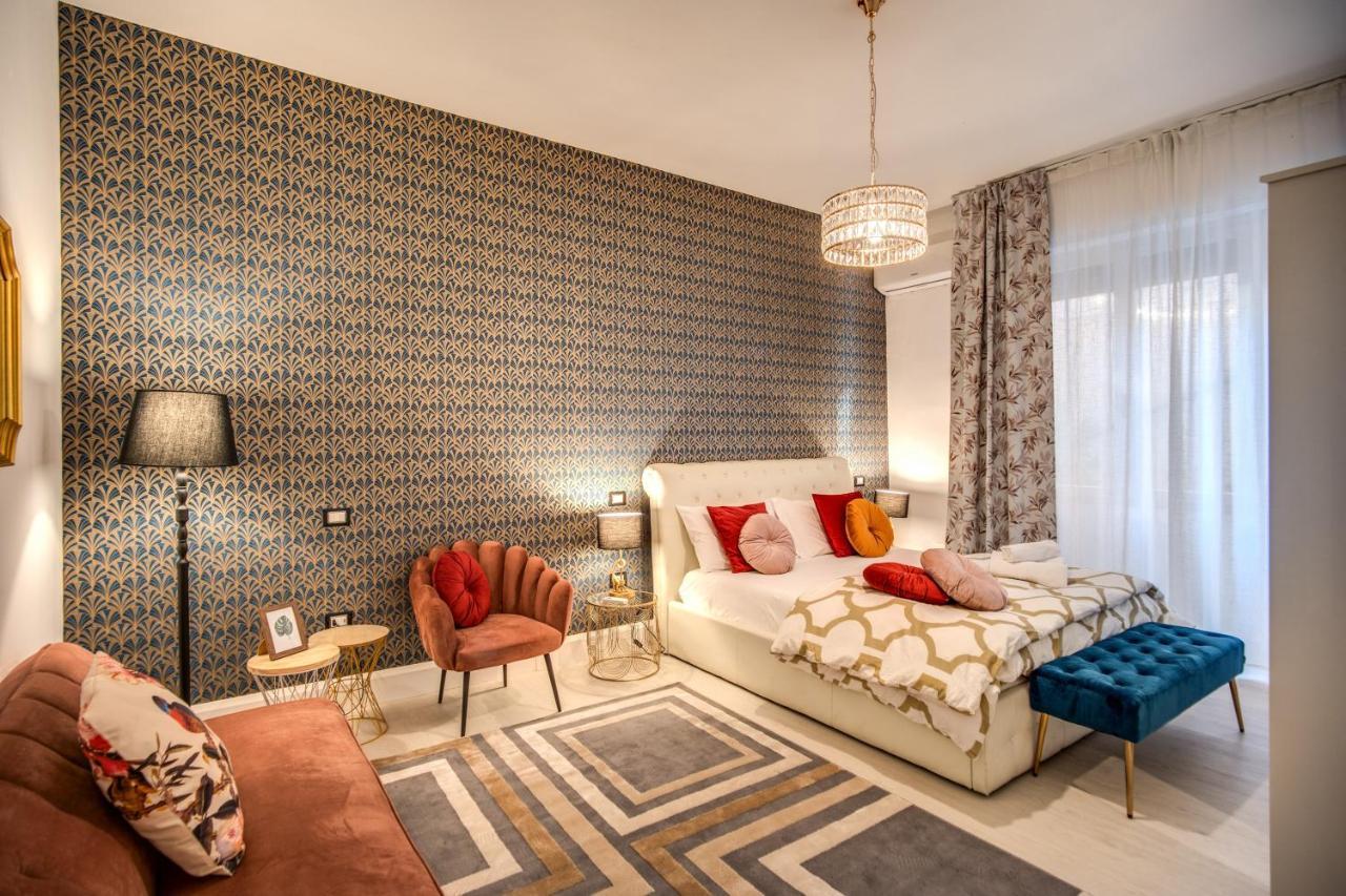 Aweshomeitaly - White Mirrors Apartment 피사 외부 사진