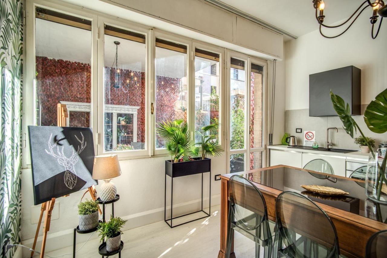 Aweshomeitaly - White Mirrors Apartment 피사 외부 사진