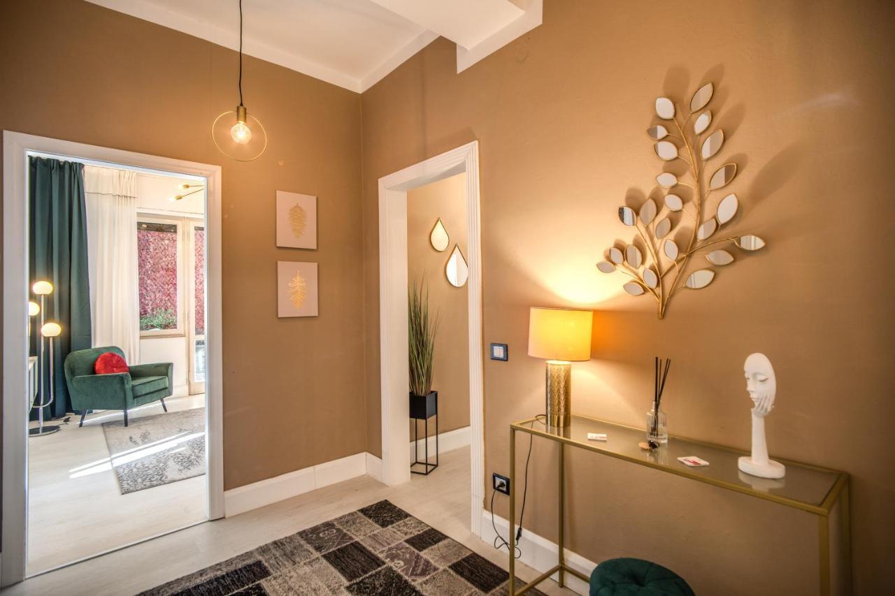 Aweshomeitaly - White Mirrors Apartment 피사 외부 사진